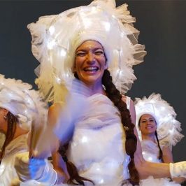 Féérix, échassier lumineux, toujours joyeuse