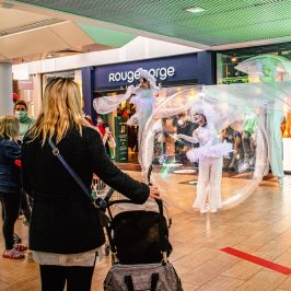 Animation ppour les clients d'une galerie marchande